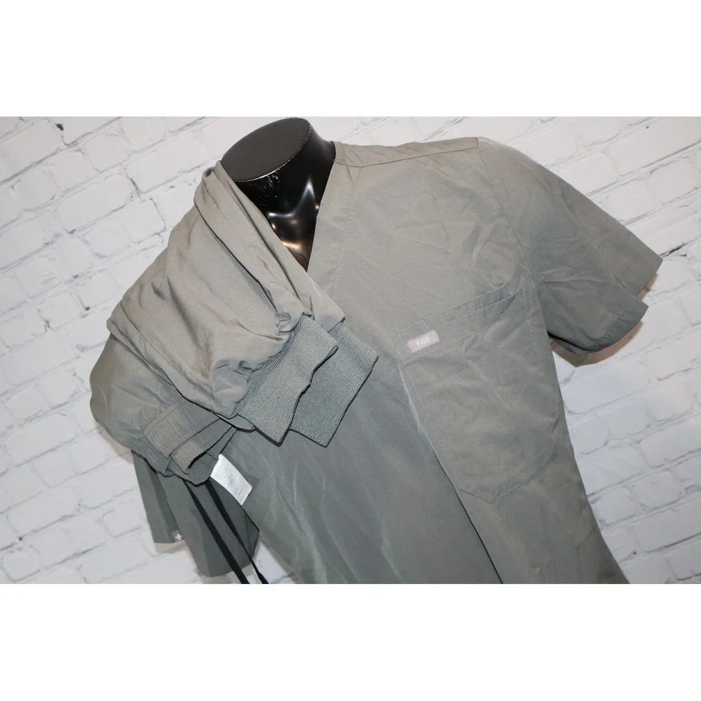 Figs Scrub Set Mens XL Olive Green V-Neck Top Jogger Pants Technical Uniform **